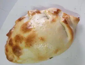 Empanada Pollo Al Verdeo
