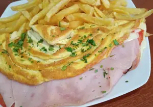 Omelette Napolitano