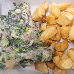 Pollo al verdeo