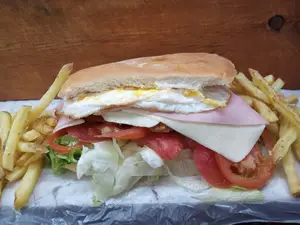 Sandwich Suprema Completo