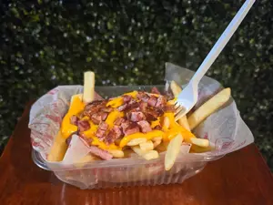 Papas Cheddar Y Beacon