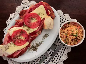 Milanesa Napolitana