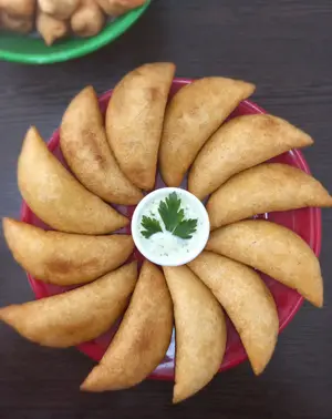 12 Empanadas Minis