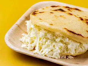 Arepa De Queso Llanero