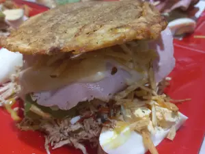 Patacón De Pollo