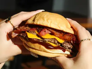 Bacon Doble+ Papas