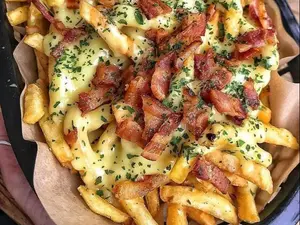 Porcion De Papas Fritas Completas