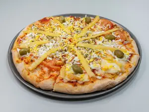 Pizza de la casa salteña