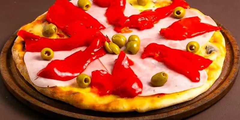 Jamón y morrones
