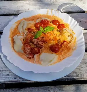 Tortelinis de espinaca y mozza