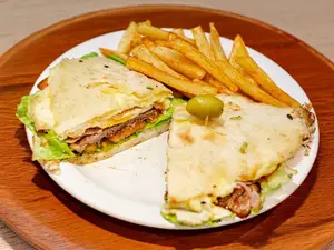 Lomito canadiense