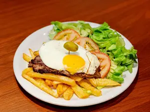 Porcion lomito al plato