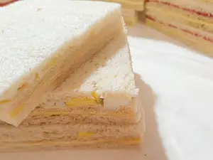 Queso y huevo (13x8.5cm)