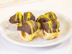 Cañones con dulce de leche