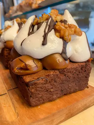 BROWNIE