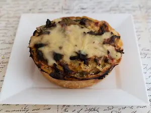 Porción de tarta de verdura