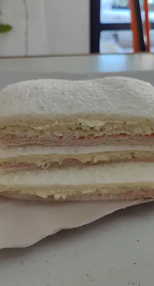 Jamón y roquefort
