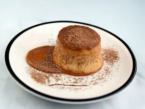 Flan con dulce de leche