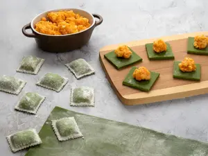 Raviolones