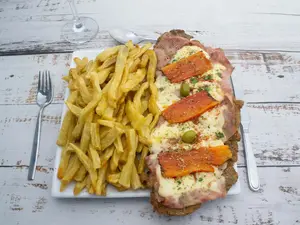Milanesa jamón y morrón p2