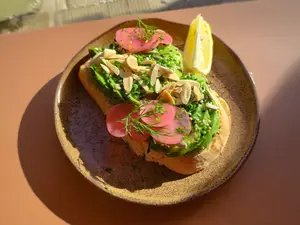 Avocado toast del Sapo (pan)