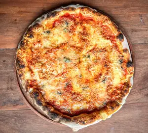 Pizza Grande Cuatro Quesos