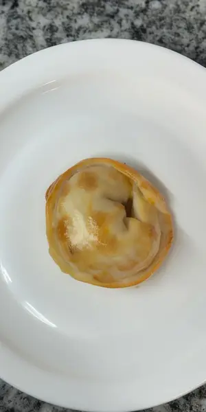 Empanada De Jamon & Queso
