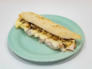 Sándwich Martinez