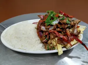 Salteado de pollo