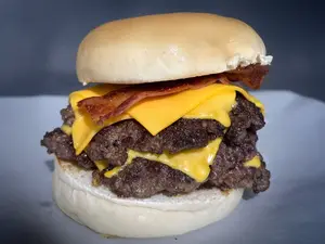 Hamburguesa doble cuarto