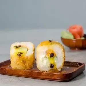 Hot sake roll 5 piezas
