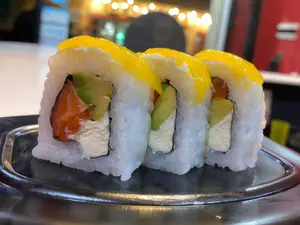Tropical De Salmon