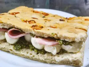 Sándwich de focaccia 1