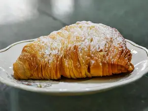 Sfogliatella Napoletana