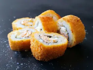 Combo hot roll (12 piezas)