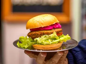 Hamburguesa de falafel
