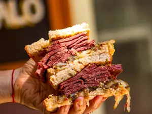 Hot pastrami