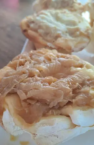 Canastita De Cebolla Y Muzza