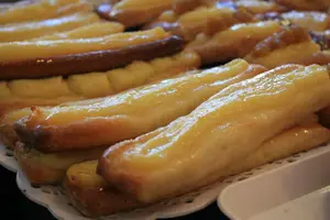 Lengüita de crema pastelera