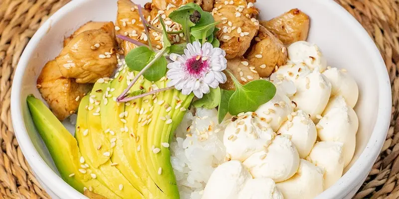 Sinchi Sushi Beccar
