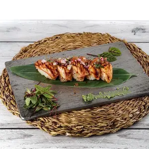 Nigiri anticuchero (5 piezas)