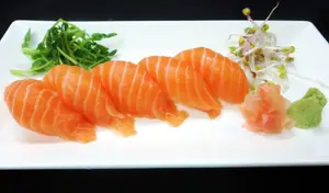 Nigiri salmón 6pz