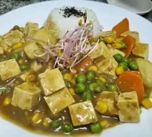 Tofu karé raisu