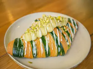 Croissant De Pistacho