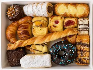 12 facturas surtidas