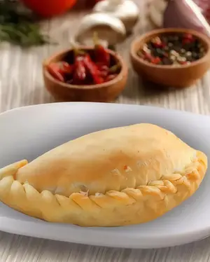 Empanada jamon y queso