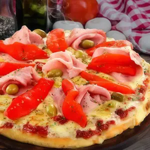 Mediana de jamón y morrones
