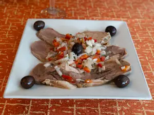 Lengua A La Vinagreta