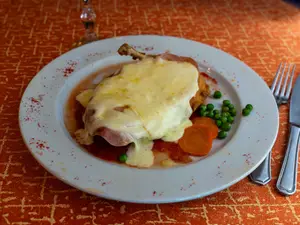 Suprema De Pollo Napolitana