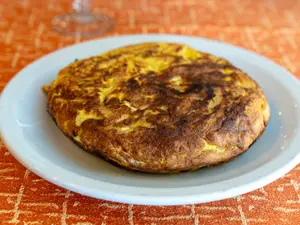 Tortilla De Papa Y Cebolla